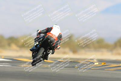 media/Jan-10-2025-CVMA Friday Practice (Fri) [[489e0da257]]/Group 4 and Trackday/Session 4 (Turn 16)/